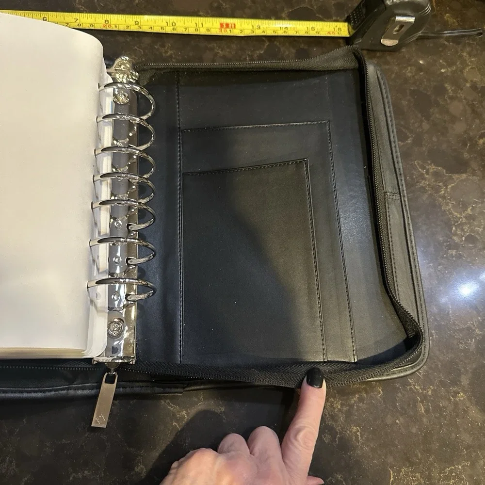 VINTAGE 2004 Franklin Covey 7 Ring Binder Planner Black Leather Zippered 10 X 8